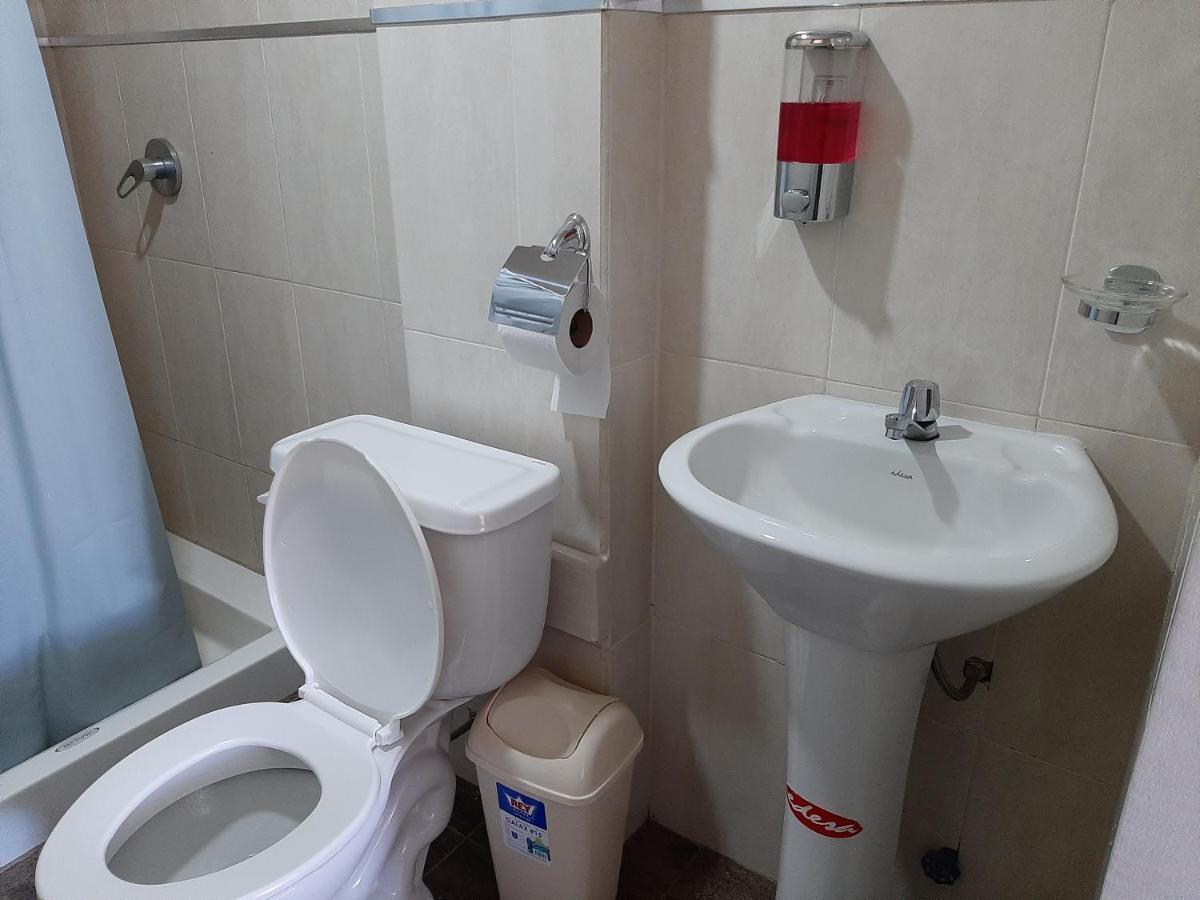 Hostal Paukar Otavalo Bagian luar foto