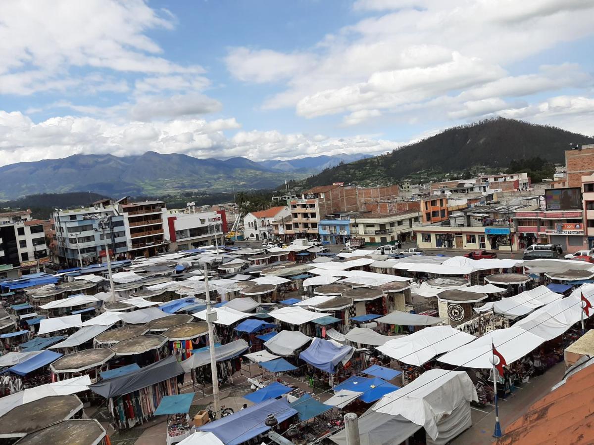 Hostal Paukar Otavalo Bagian luar foto